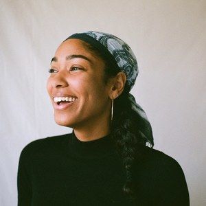 Meet your Posher, Maya